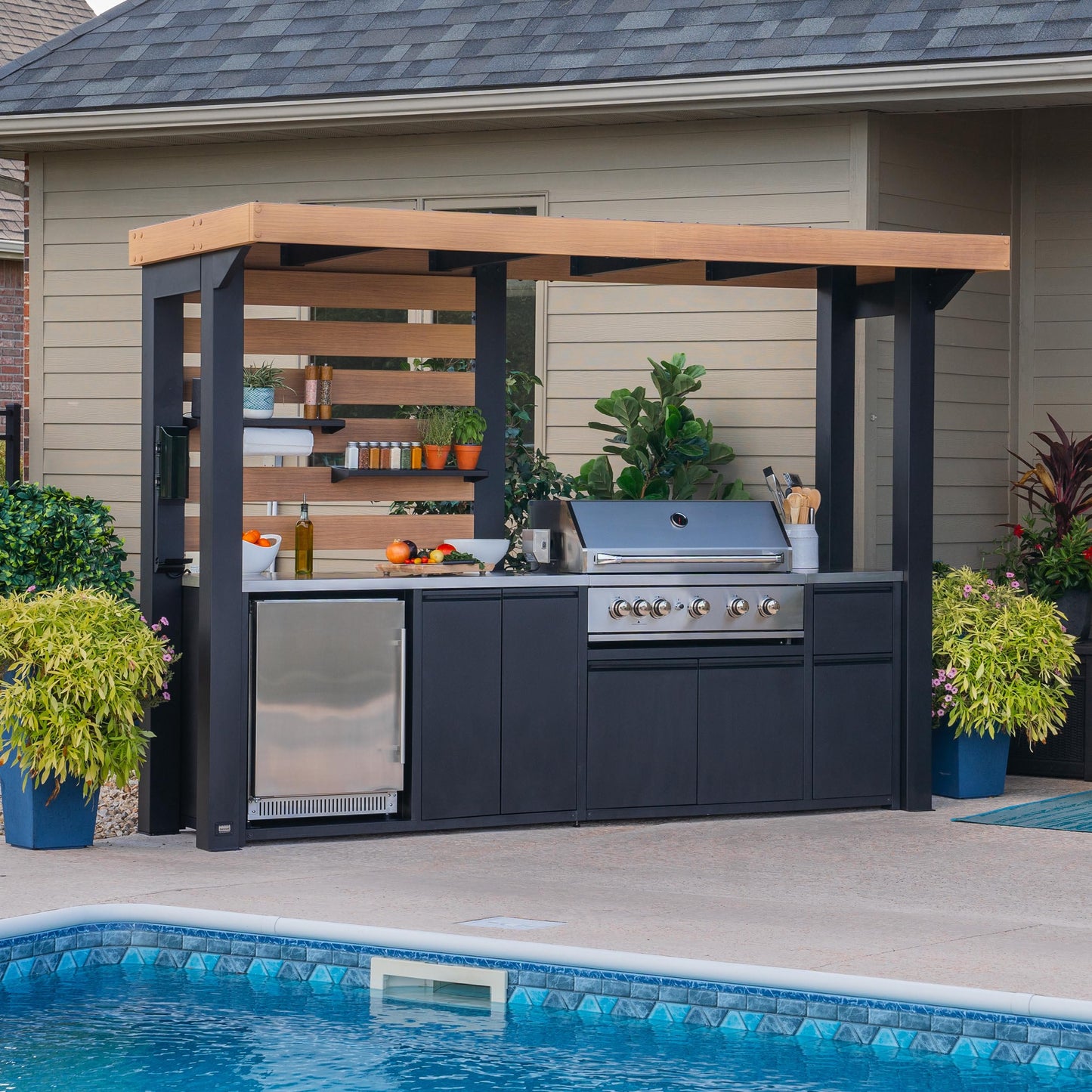 Backyard Discovery Fusion Flame Outdoor Kitchen, with 38 inch 5-burner grill with sear zone plus infrared rotisserie burner and outdoor rated refrigerator